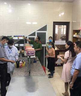 <a href="/tin-tuc" title="Tin tức" rel="dofollow">Tin tức</a>