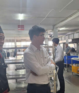 <a href="/tin-tuc" title="Tin tức" rel="dofollow">Tin tức</a>