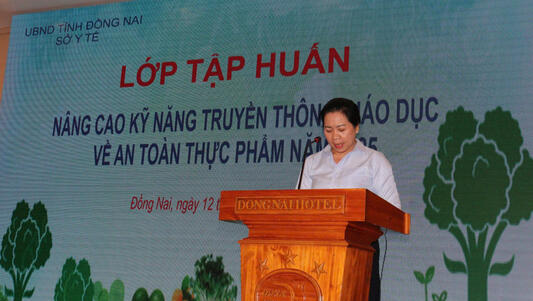 <a href="/tin-tuc" title="Tin tức" rel="dofollow">Tin tức</a>